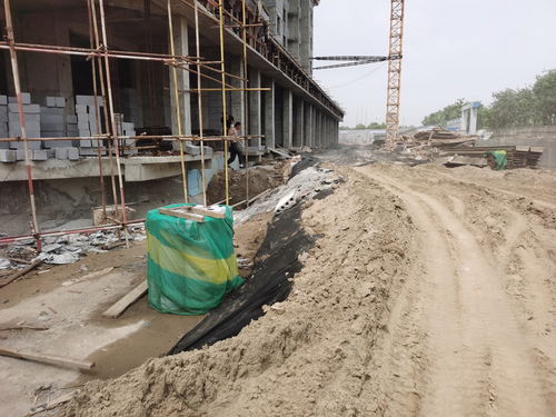 濱州城建集團工地亂象 塵土漫天飛，工人無防護施工引擔憂