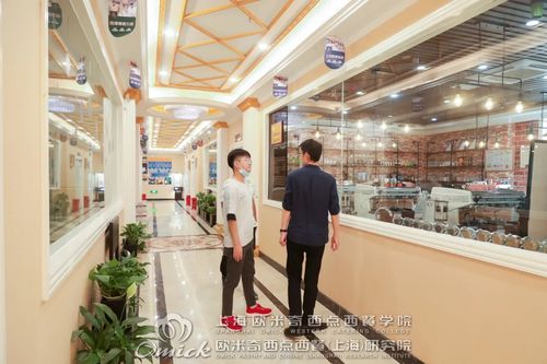 畢業(yè)季美食品鑒會(huì)圓滿落幕 一場(chǎng)舌尖上的青春告別